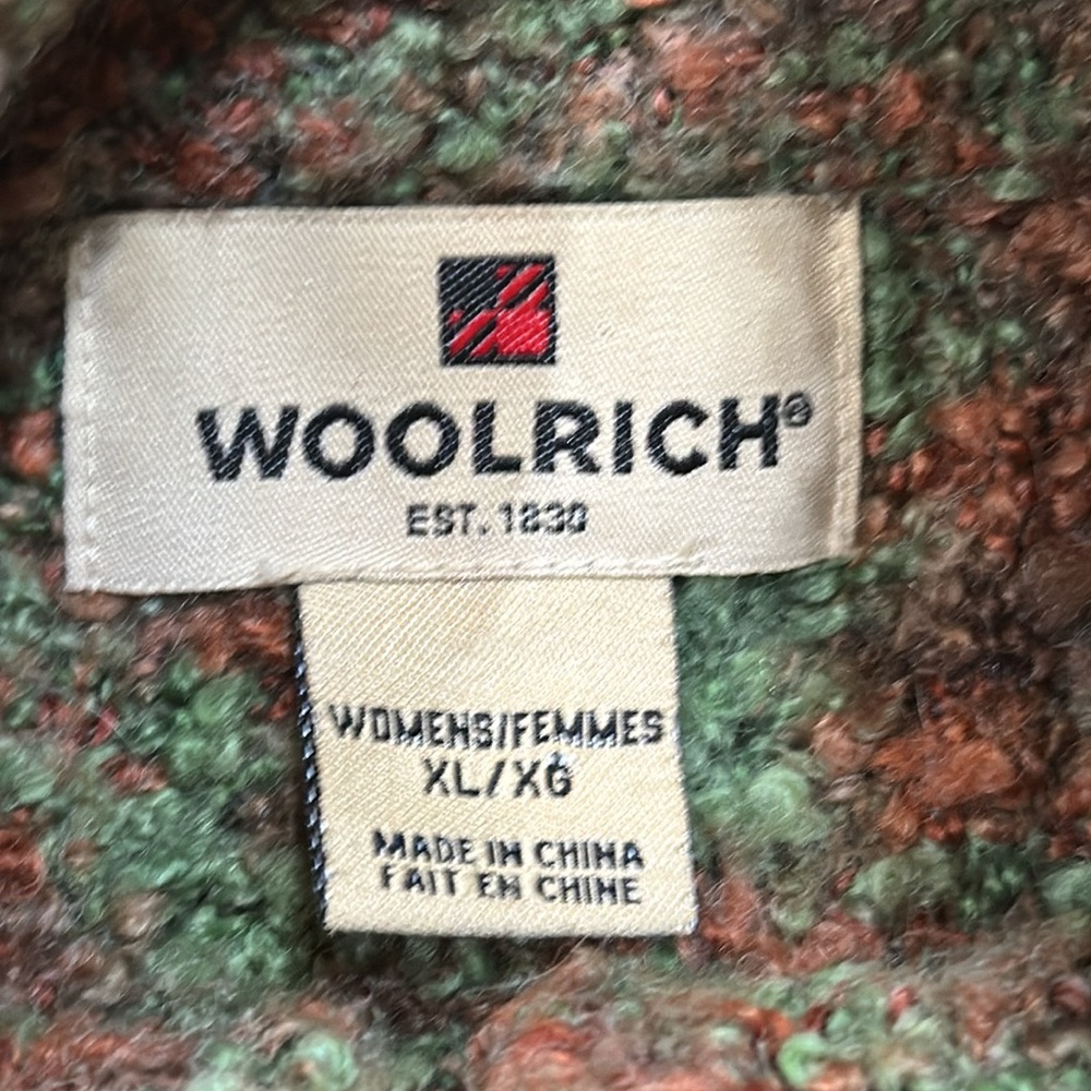 Woolrich Zip Up Vest - Picture 3 of 8